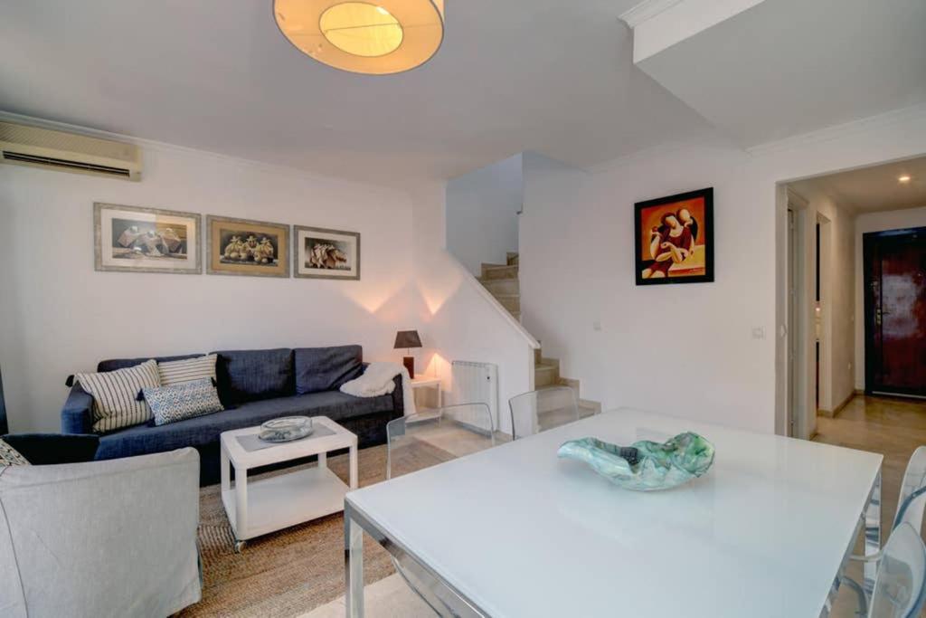 Апартаменты Duplex Con Vistas Al Mar Ла-Линеа-де-ла-Консепсьон Экстерьер фото